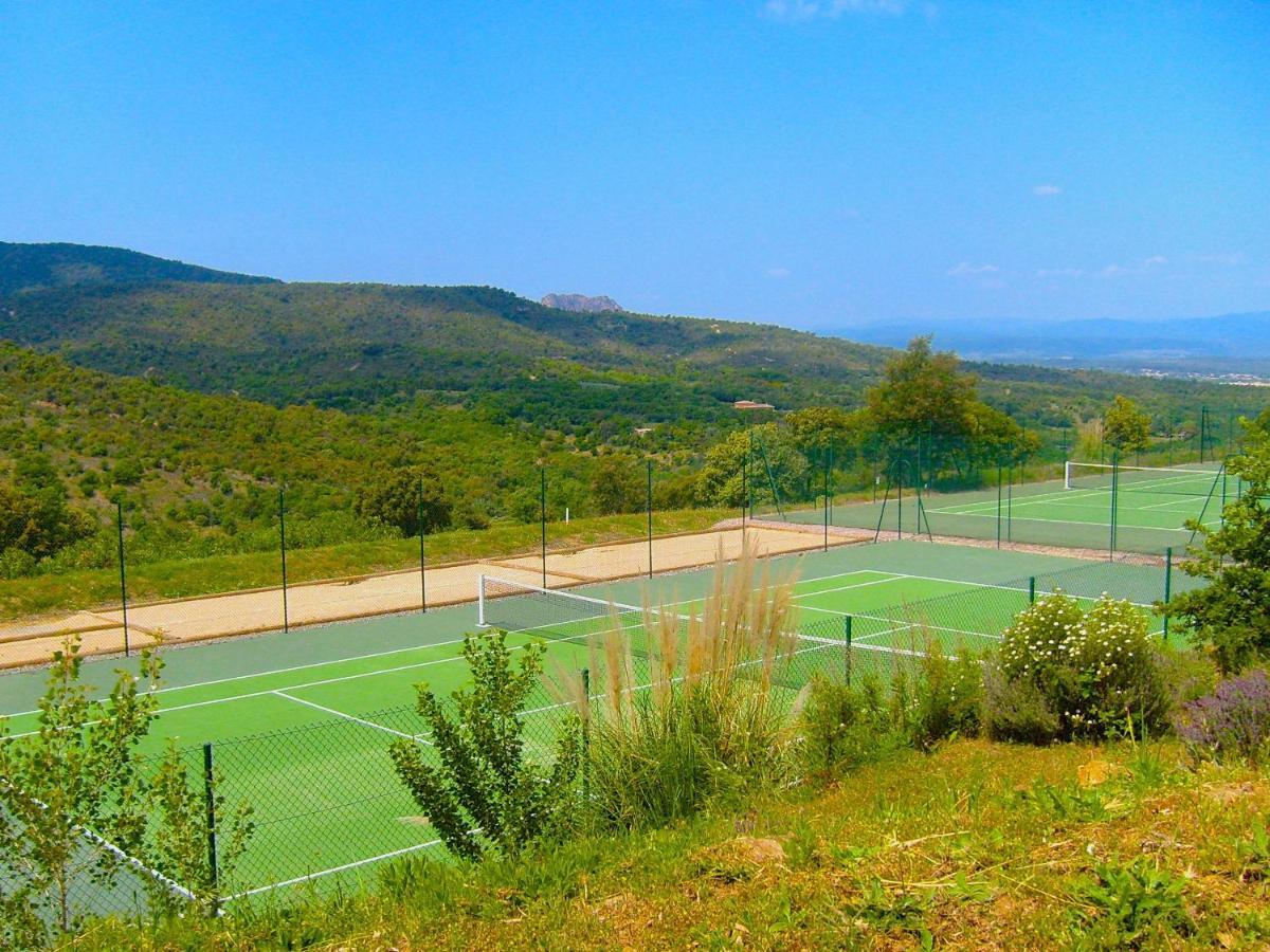 Studio Apartment - Domaine Du Golf Resort Roquebrune-sur-Argens Exterior photo